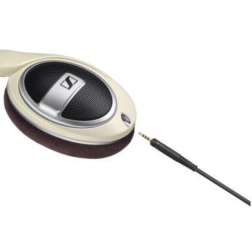 Auscultadores Sennheiser HD 599